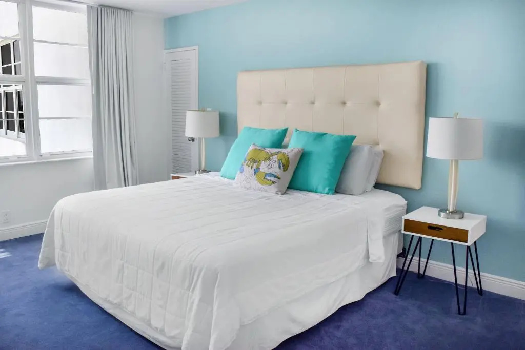 1 Bedroom Deluxe Quadruple Suite with balcony and with city view