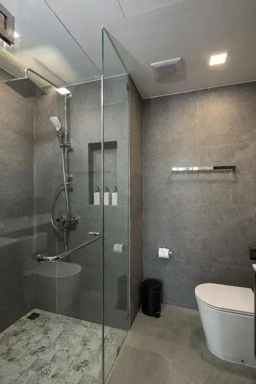 Двухместный номер Deluxe двуспальная кровать в The Proud Karon Beach Phuket Trademark Collection By Wyndham