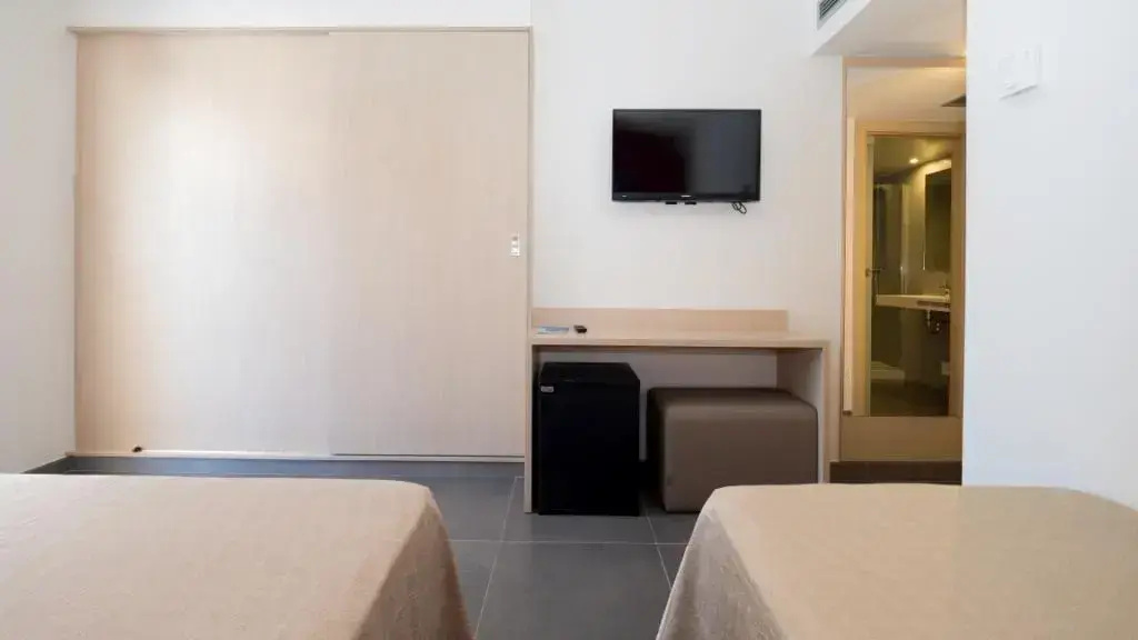 Riviera Hotel - Chambres