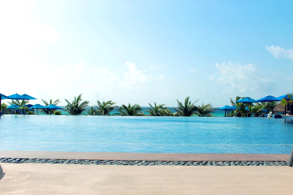 Seadust Cancún Beach Resort  All Inclusive