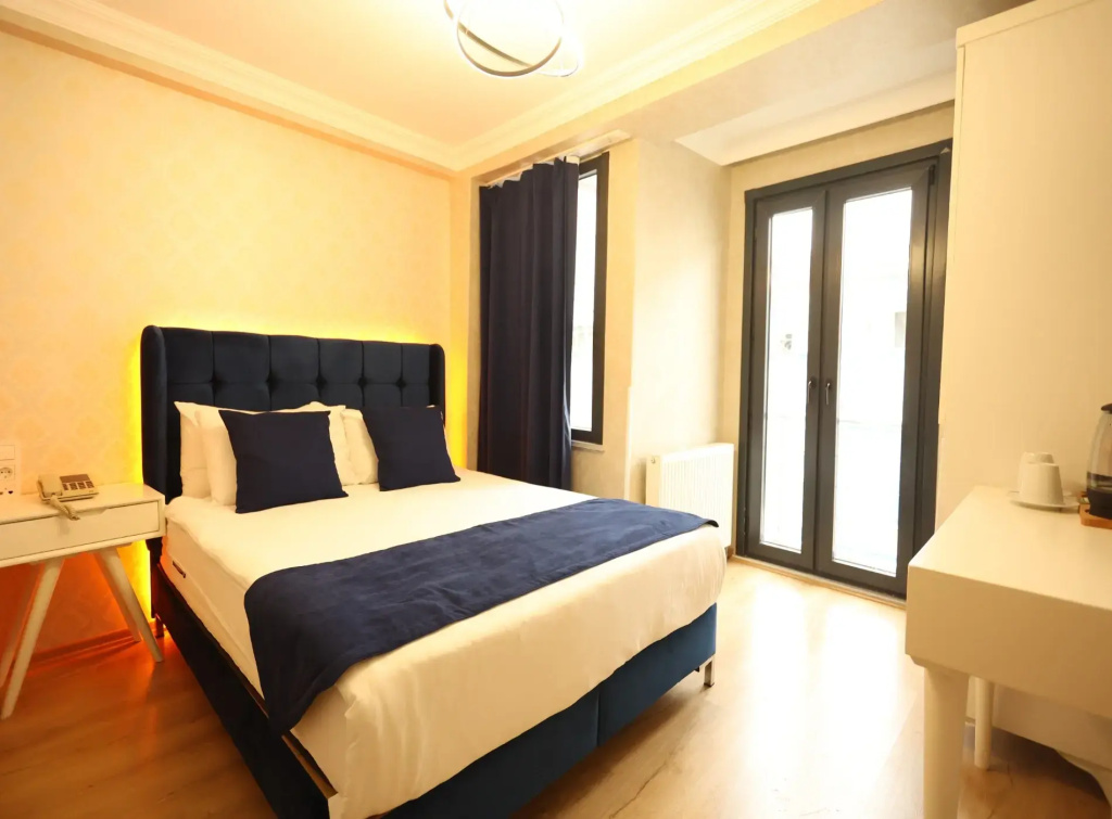 Superior Annex Building Double room (full double bed)