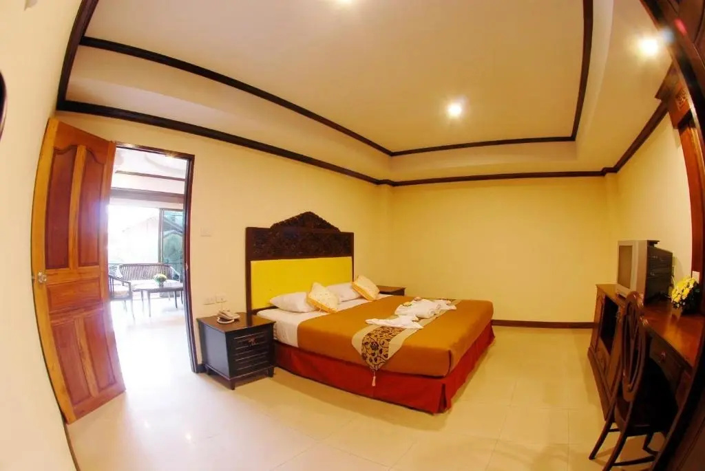 1 Bedroom Double Suite (full double bed)