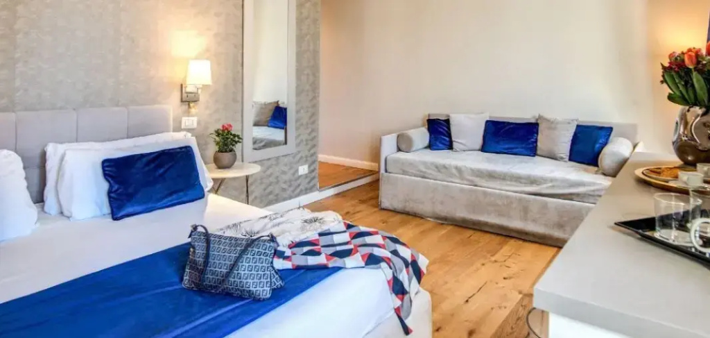 Separate Building Double Junior Suite (full double bed)