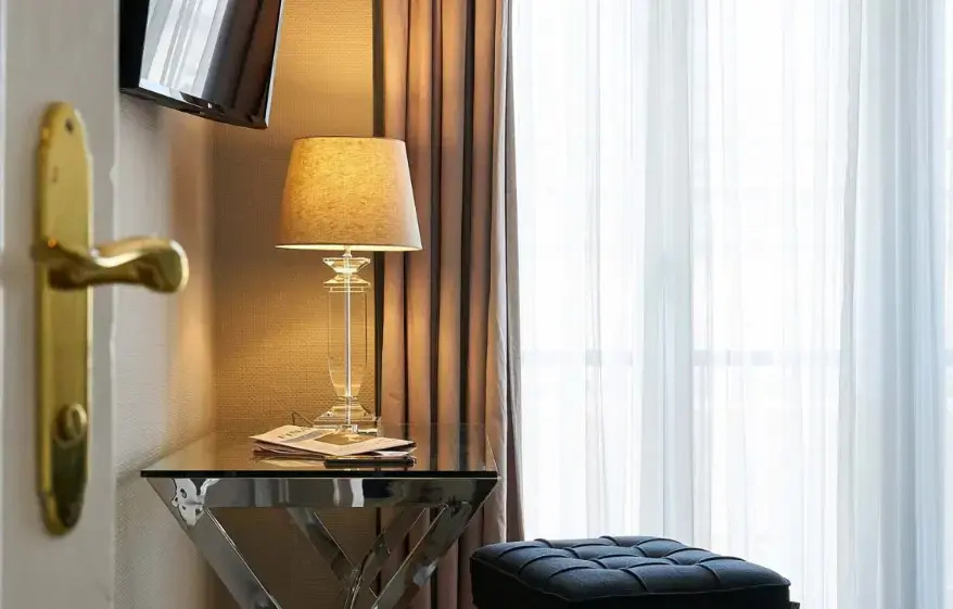 Hotel Monopol - Chambres