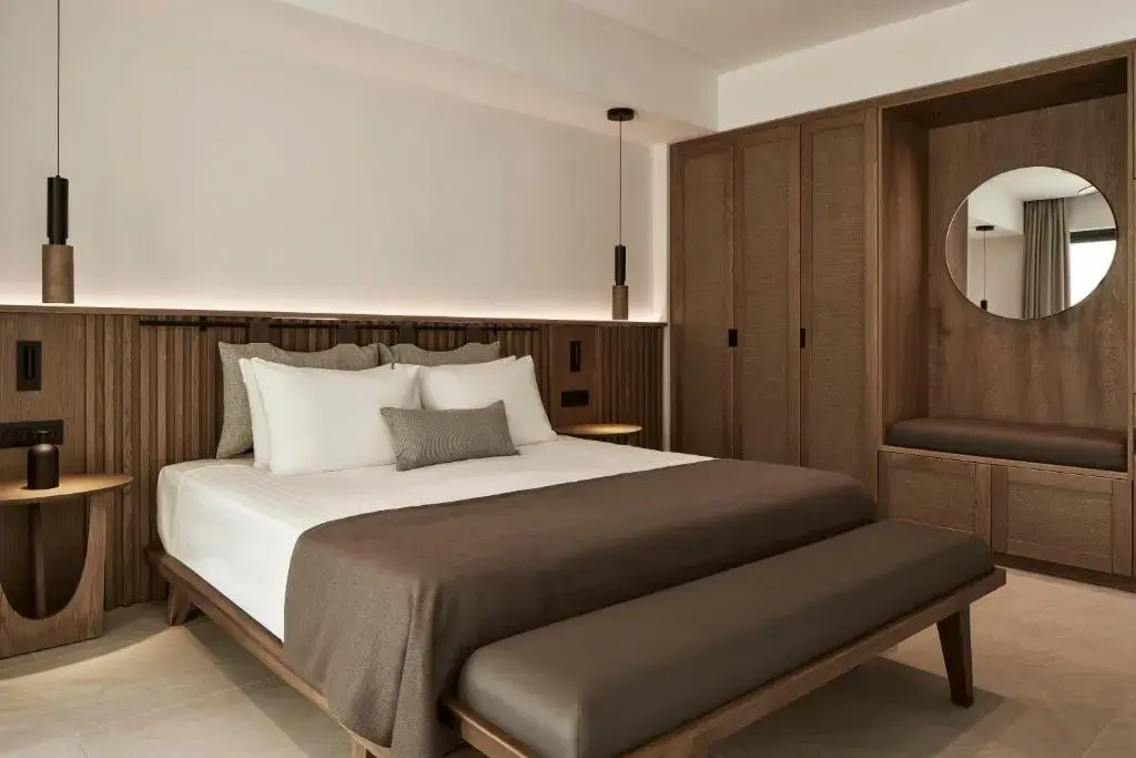 Executive with Private Pool Double Suite (full double bed)