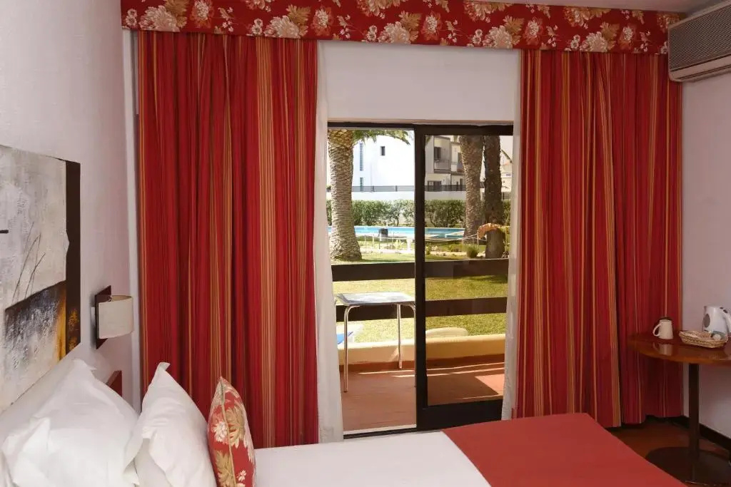 Praia da Lota Resort - Hotel & Apartments - Chambres