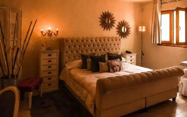 Standard Plus Double room (full double bed)