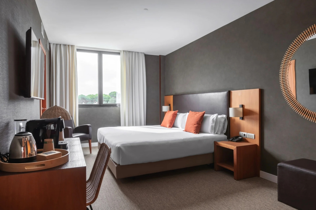 Hotel Acta Sant Just - Chambres