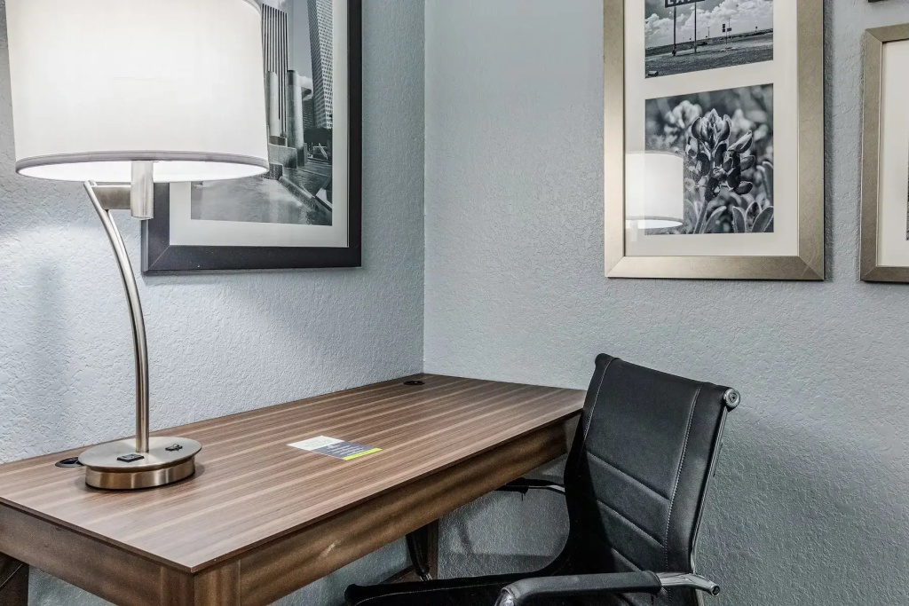 La Quinta Inn & Suites by Wyndham Tomball - Chambres