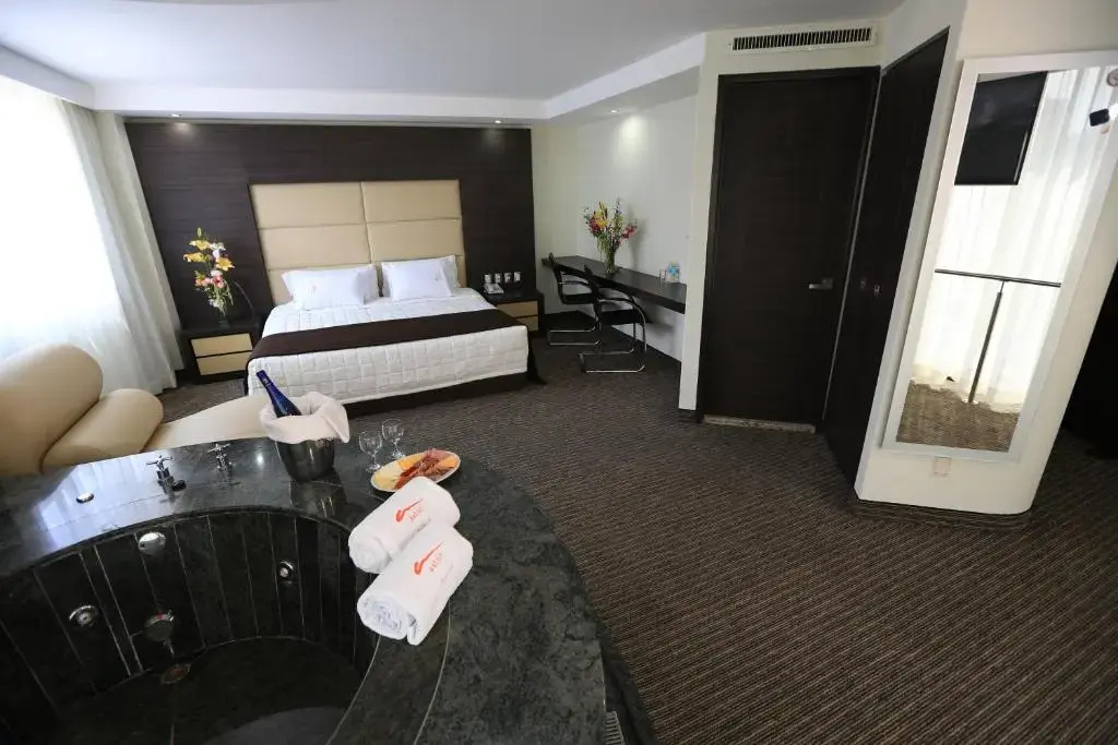 Superior Double room (full double bed)
