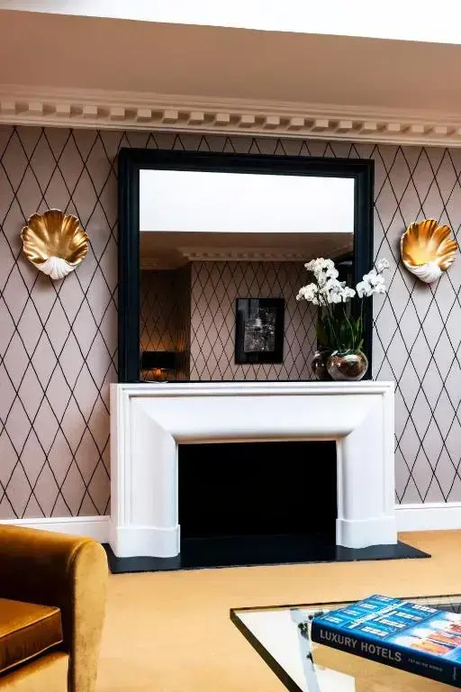 Hôtel de Berri Champs-Élysées, a Luxury Collection Hotel 21