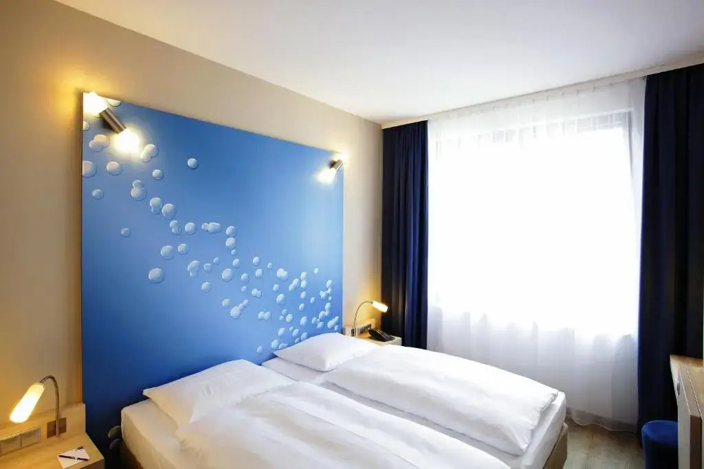 Double room (twin beds)