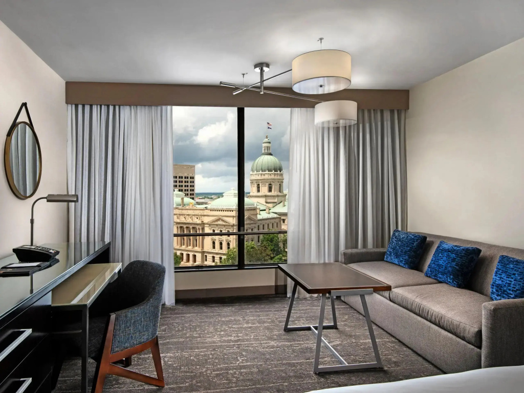 Capitol View room