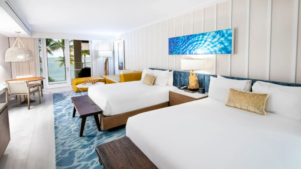 Premier Quadruple Suite oceanfront