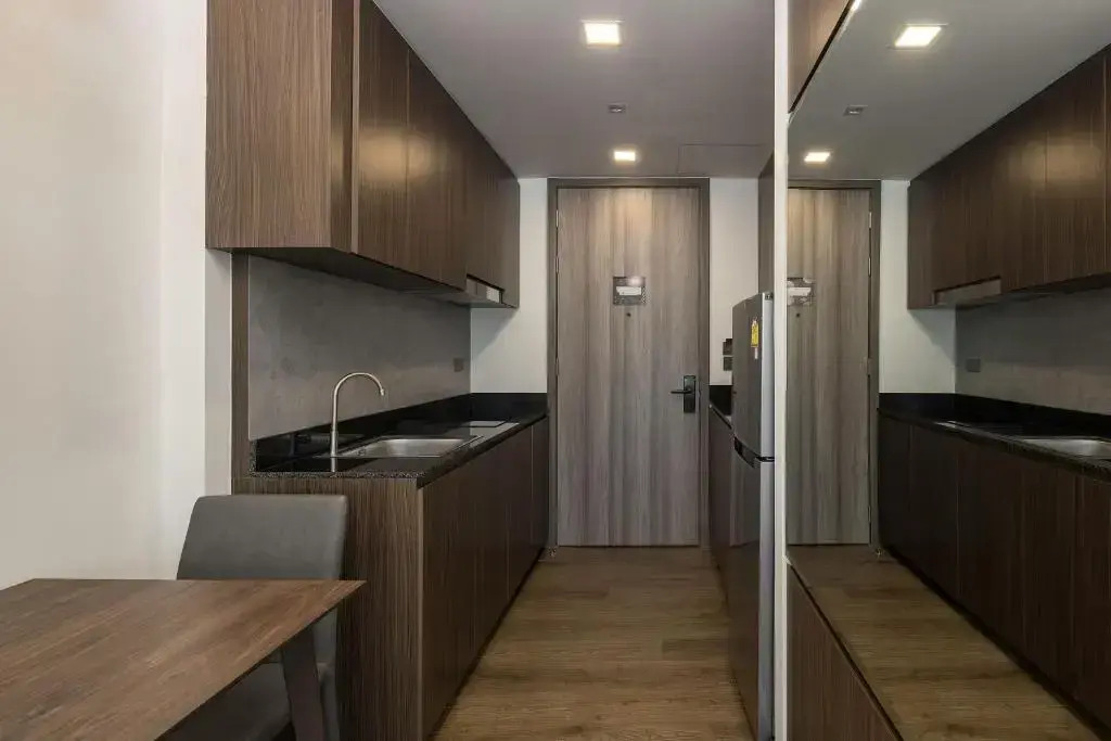 Двухместный номер с ванной Deluxe двуспальная кровать в The Proud Karon Beach Phuket Trademark Collection By Wyndham