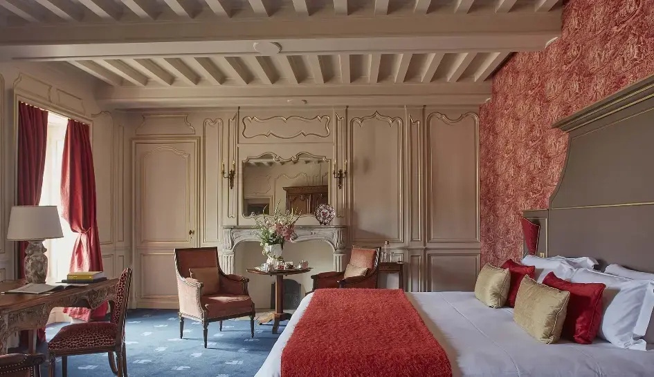 Double Junior Suite (full double bed)