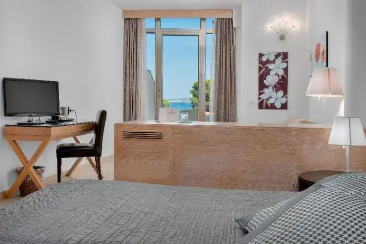 The Pelican Beach Resort & SPA - Adults Only - Chambres