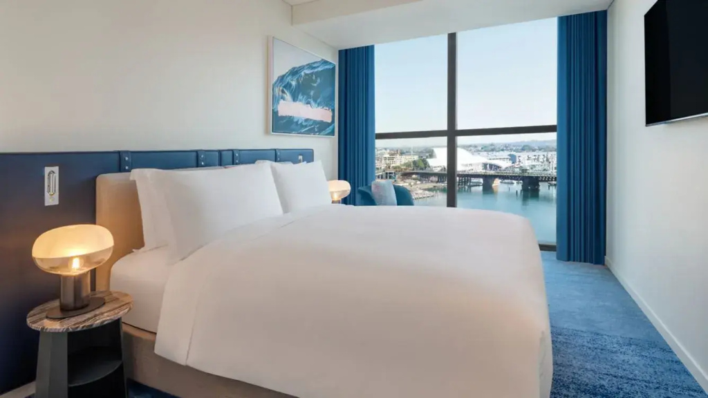2 Bedrooms Splendid Studio with harbour view