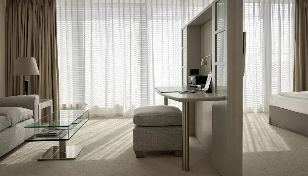 Management Double Suite (full double bed)