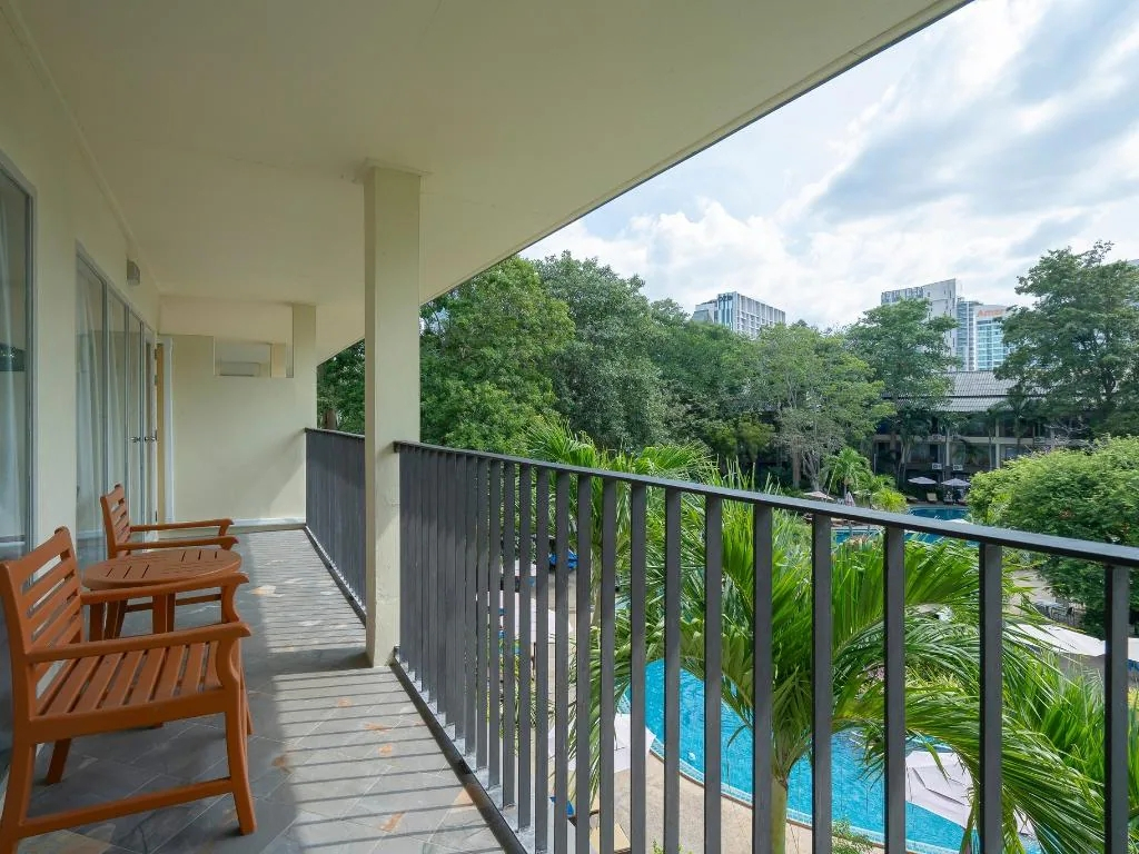 Номер Superior с 2 комнатами с видом на бассейн в Green Park Resort