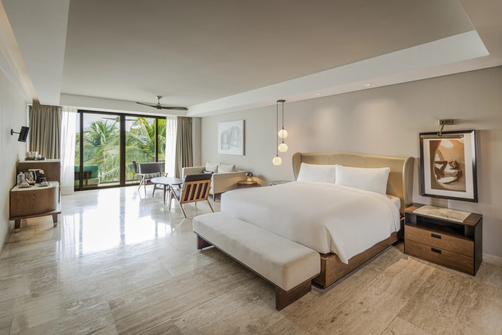 Beach House Double Suite with ocean view (full double bed)