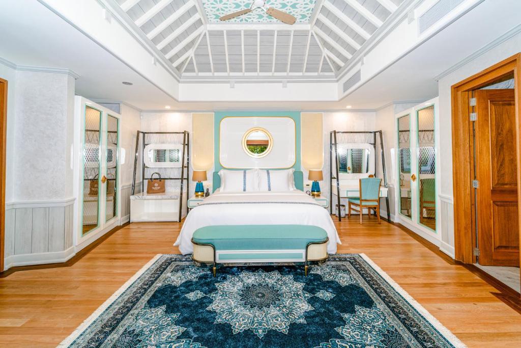 Hideaway Beach Resort & Spa