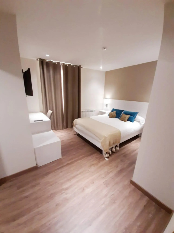Superior Double room (full double bed)