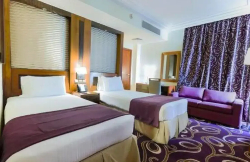 Haram View Double Junior Suite (twin beds)