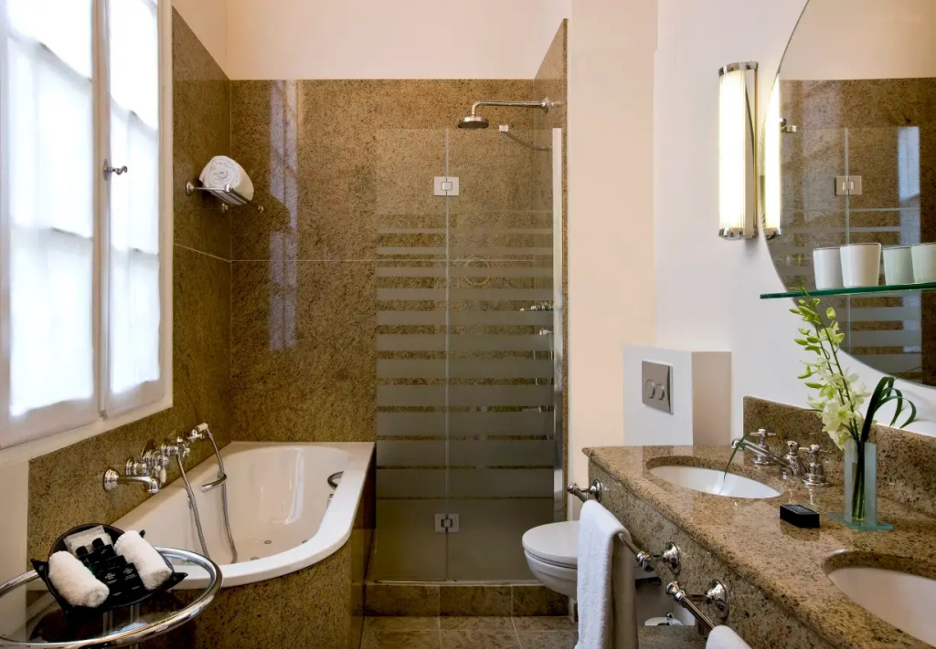 Hotel d'Aubusson 56