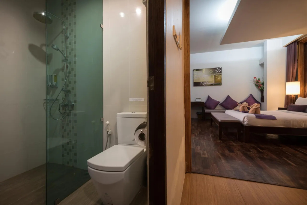 Двухместный номер Deluxe Sweet с видом на море двуспальная кровать в Bundhaya Villas Koh Lipe
