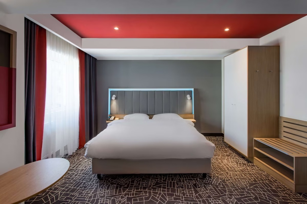 Superior Double room (full double bed)