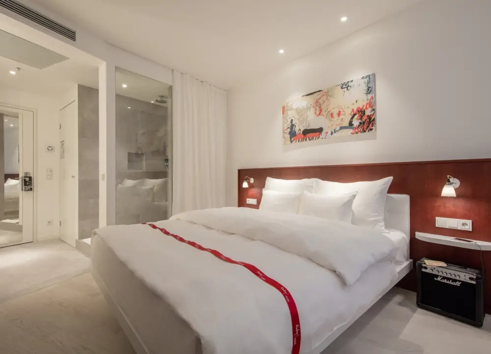 Cosy Double room (full double bed)