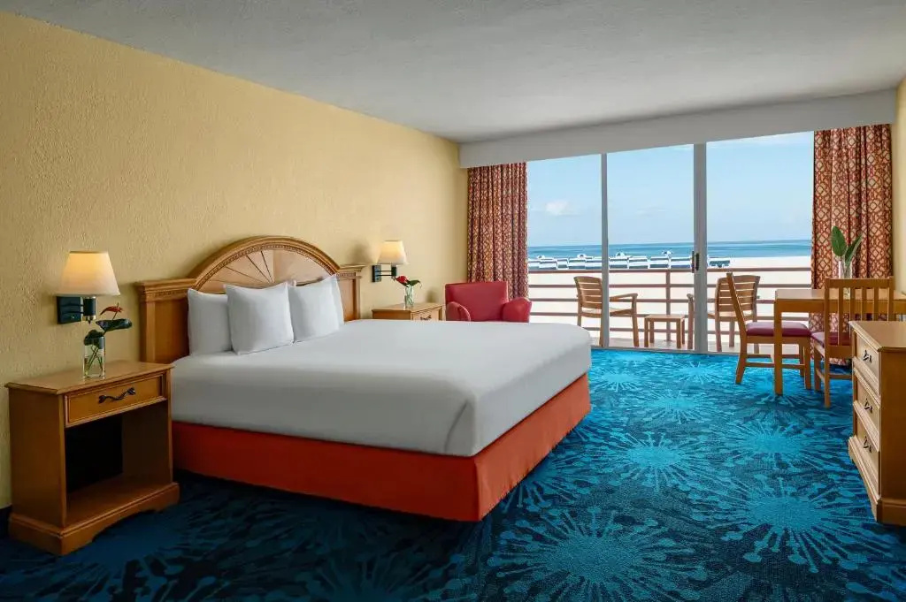 Deluxe Patio Double room beachfront (full double bed)