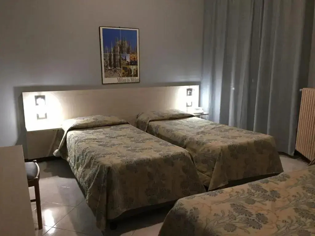 Triple room