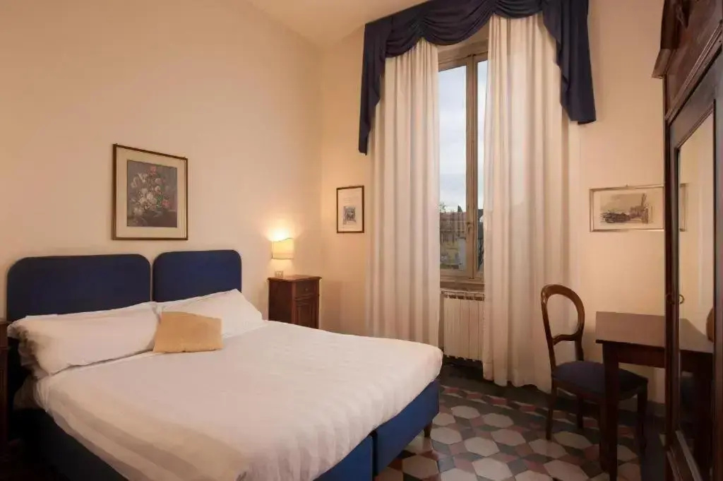 Standard Double room with garden view (full double bed)