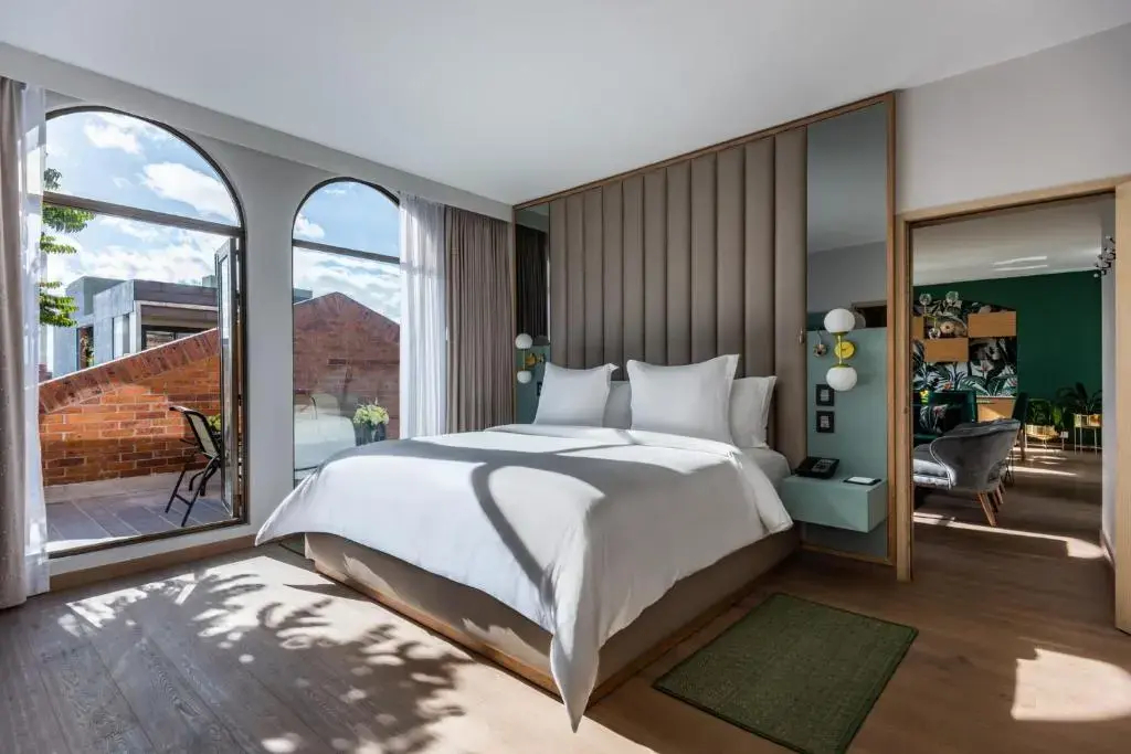 Penthouse Suite