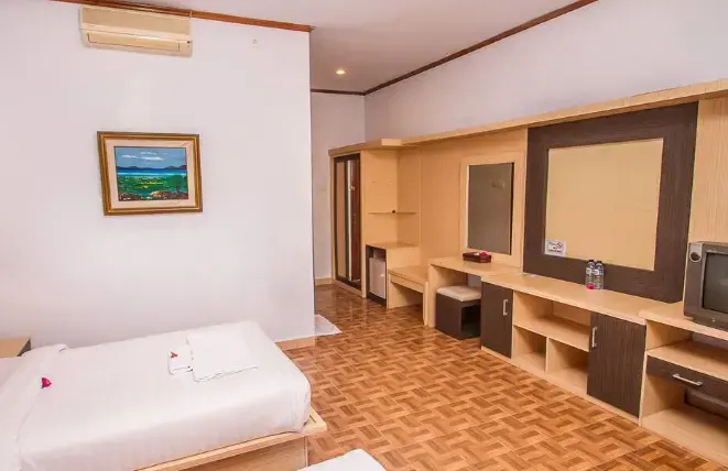 Puri Saron Hotel Madangan - Chambres