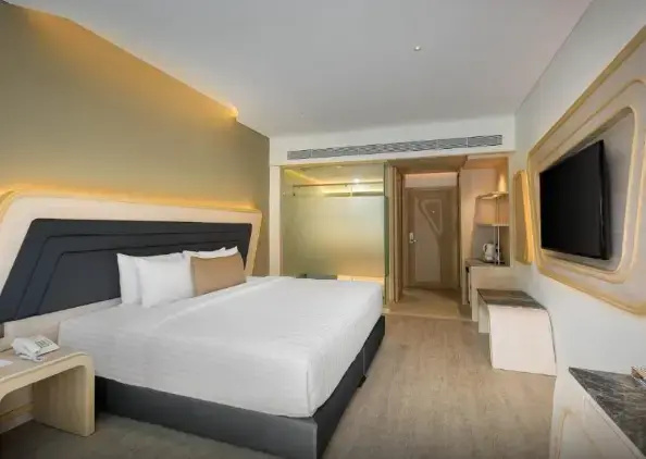 Amora Beach Resort Phuket - Chambres