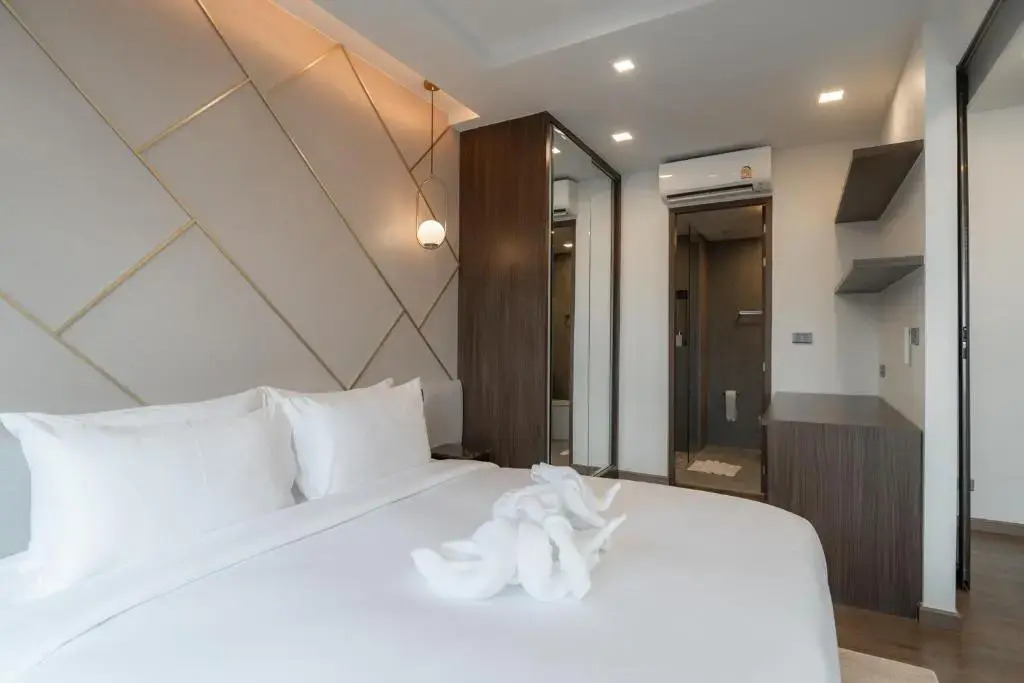 Двухместный номер Deluxe двуспальная кровать в The Proud Karon Beach Phuket Trademark Collection By Wyndham