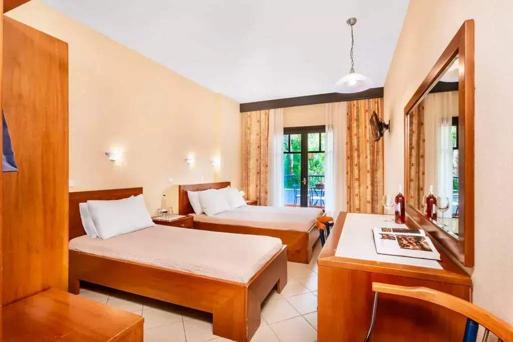 Classic Triple room