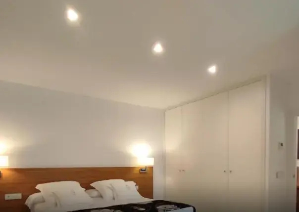Executive Double Suite (full double bed)