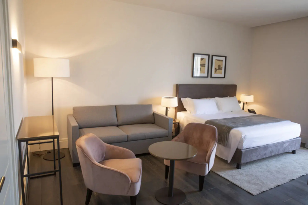 Sea View Double Junior Suite (full double bed)