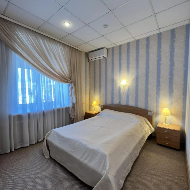 2 Rooms Single room