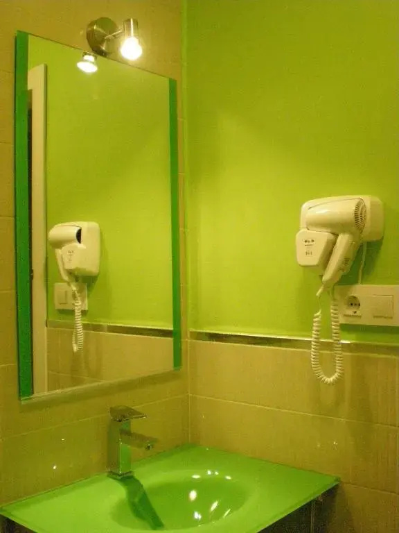 Nest Style Granada Hotel - Chambres
