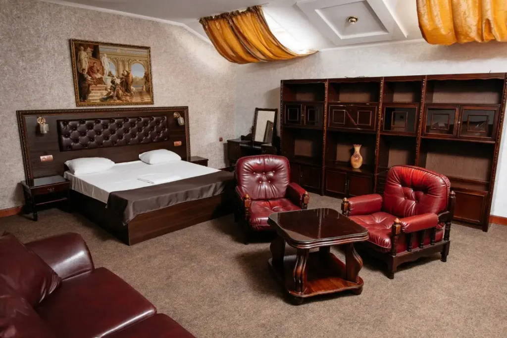Staryij Rostov Hotel Room Type - Comfort Plus Double room full double bed