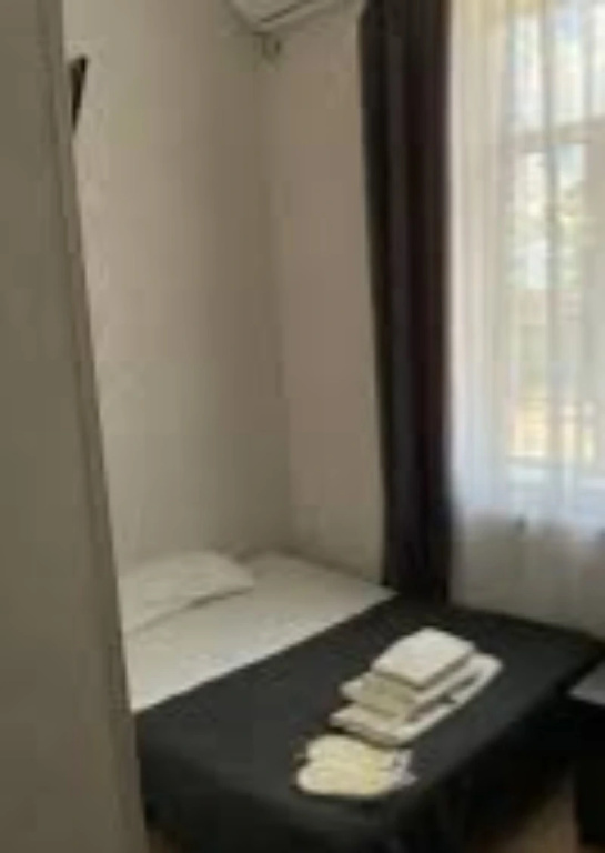 №17 Single room