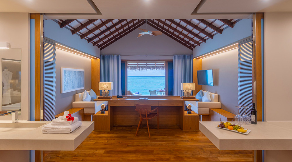 Cinnamon Velifushi Maldives