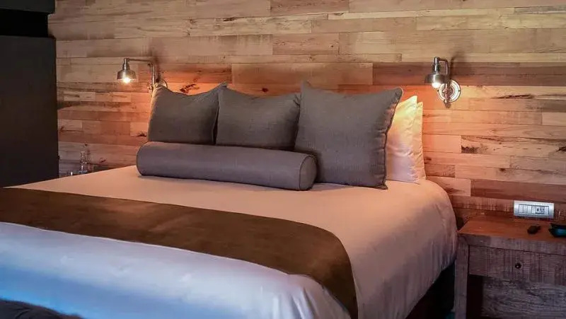 Grand Double Suite room full double bed