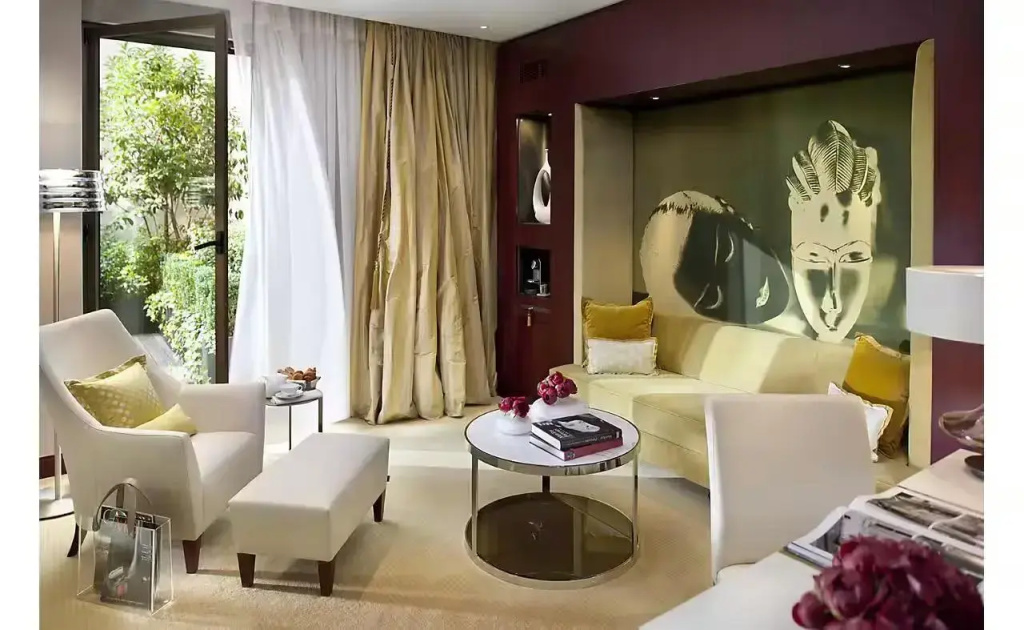 Double Suite (twin beds)