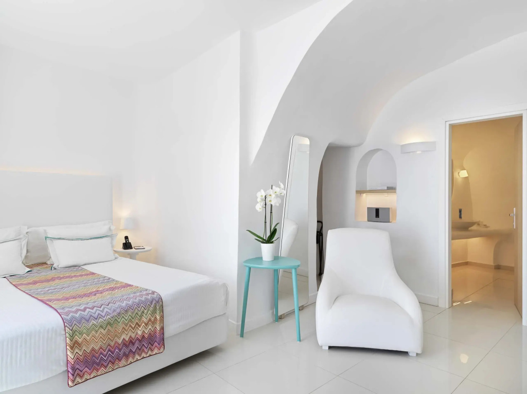 Katikies Chromata Santorini - The Leading Hotels of the World - Chambres